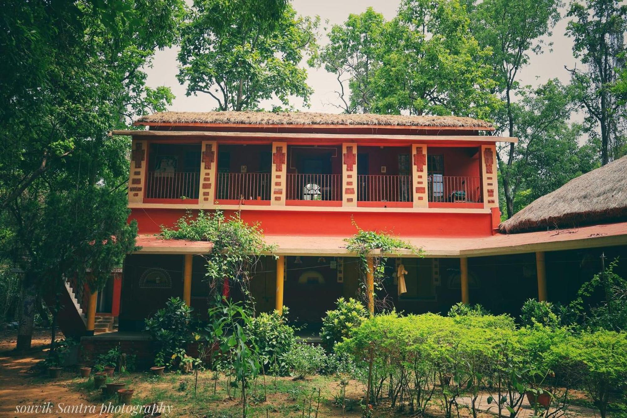 Theatre House, Farmstay Shanti Niketan Exterior photo